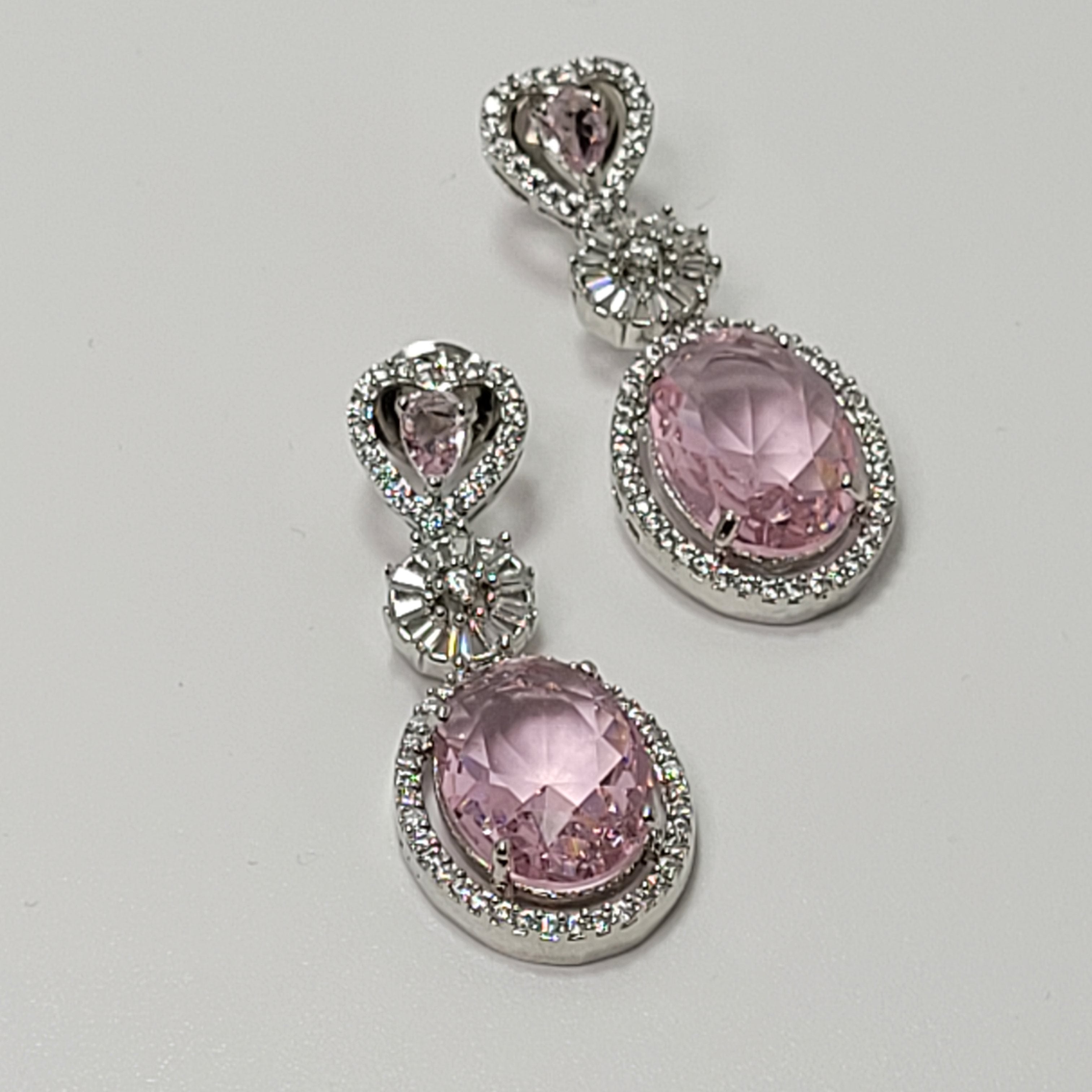 Women Jewelry  - Drop Earrings - American Diamond
